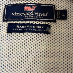 Vineyard Vines Button Down Shirt